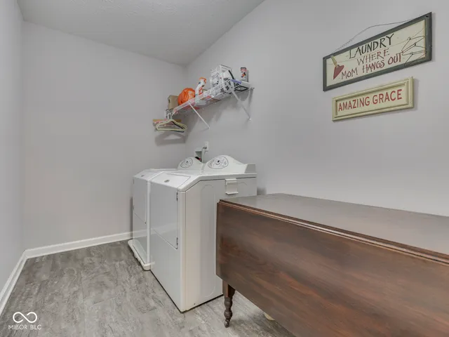 $399,900 | 1618 Woodside Circle, Franklin, IN 46131