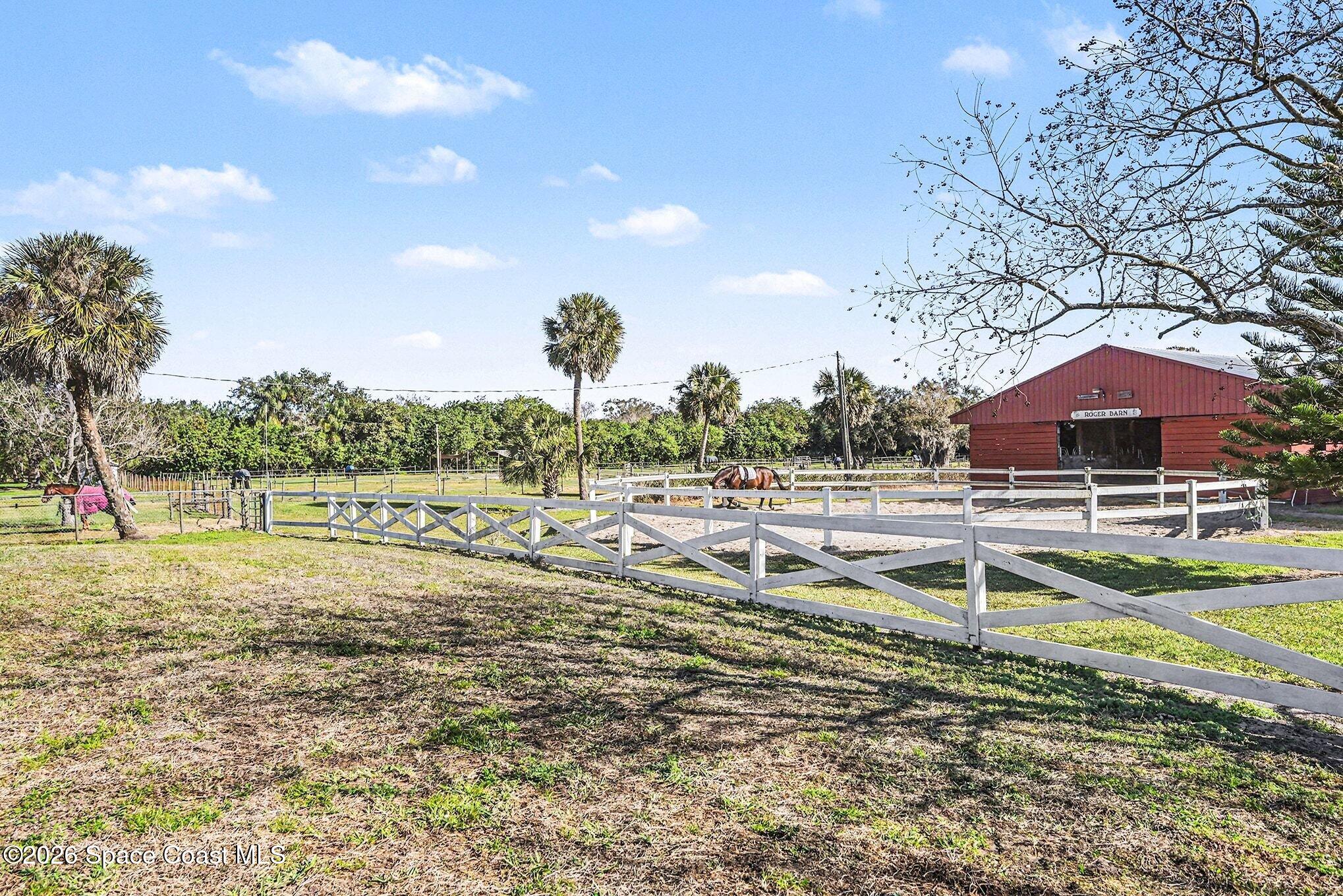 655 North Burnett Road Cocoa, FL 32926 - Photo 2 of 17 017_file_3117