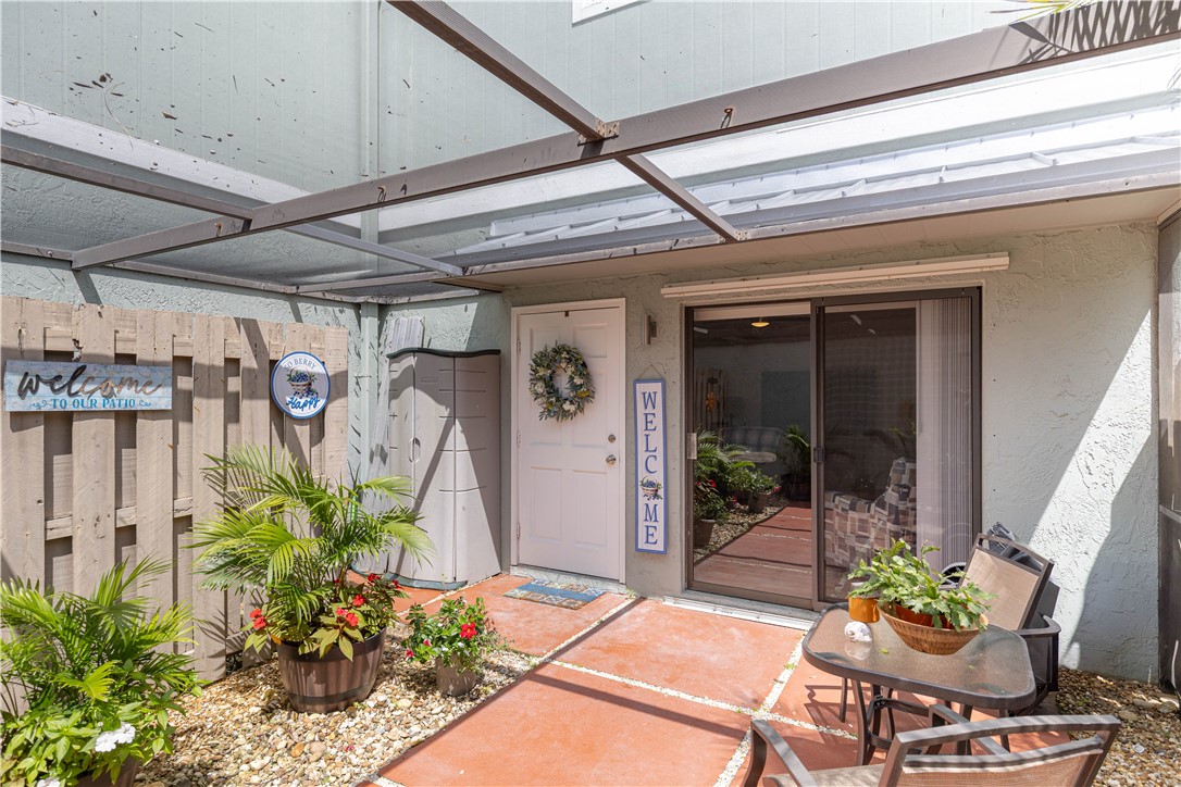 1172 Breezy Way, Unit 5D Sebastian, FL 32958 - Photo 3 of 30