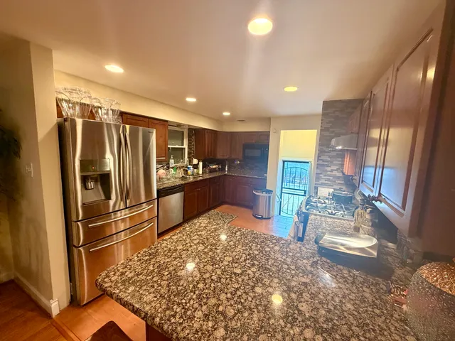 $350,000 | 603 West 129th Place, Chicago, IL 60628