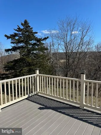 $359,500 | 5990 Highway 522, McVeytown, PA 17051