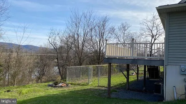 $359,500 | 5990 Highway 522, McVeytown, PA 17051