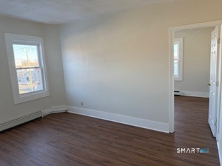 36 Truman Street, Unit D New London, CT 06320 - Photo 3 of 5