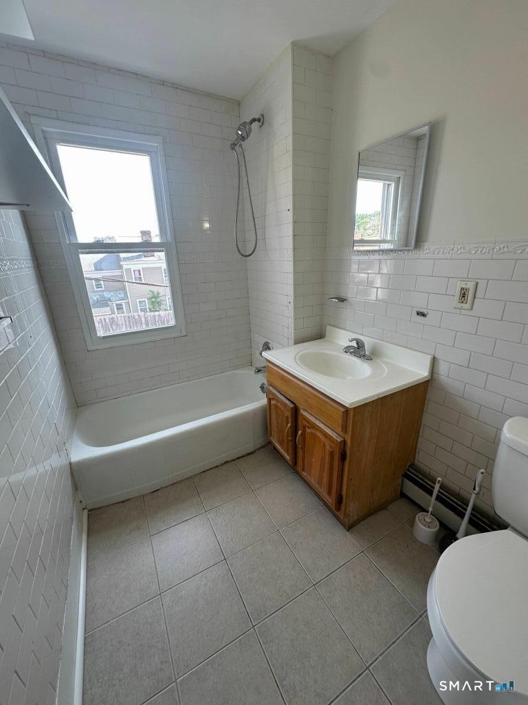 36 Truman Street, Unit D New London, CT 06320 - Photo 7 of 7