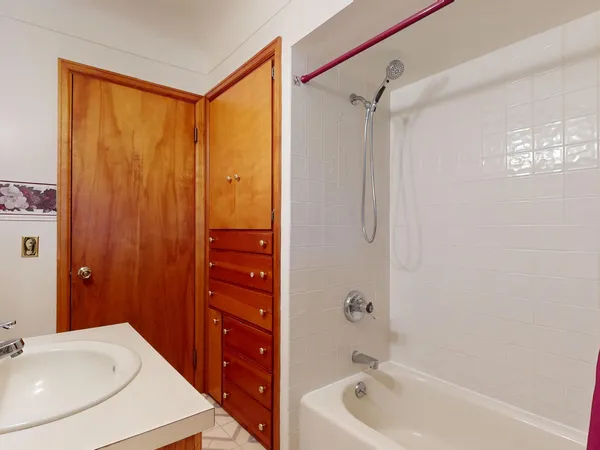 $288,000 | 7755 McAlpin Road, Owendale, MI 48754