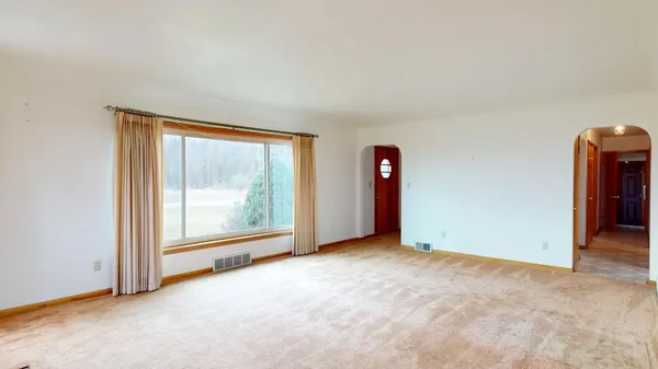 $288,000 | 7755 McAlpin Road, Owendale, MI 48754