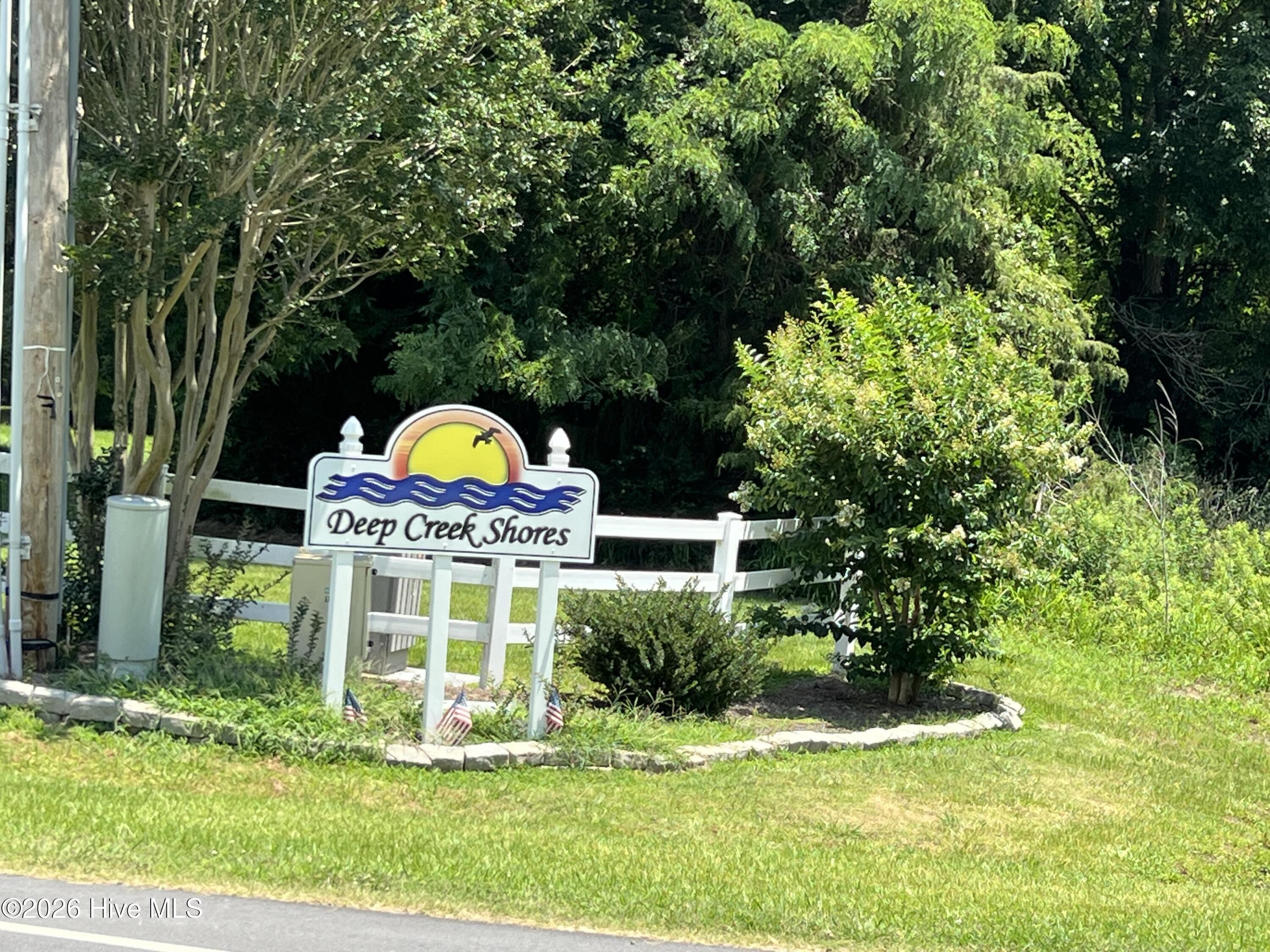 77 Deep Creek Road Hertford, NC 27944 - Photo 4 of 7 front neighborhood