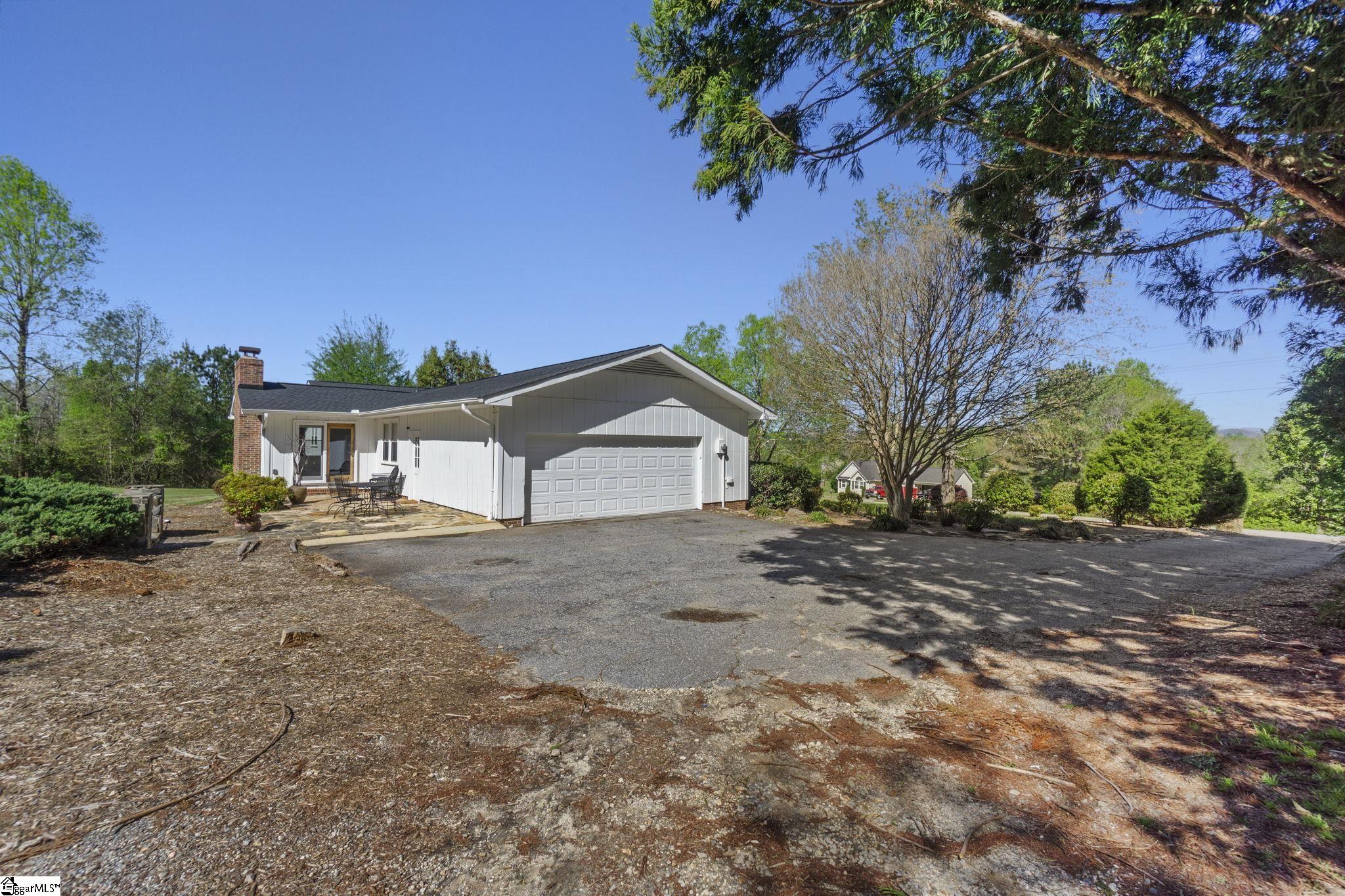 170 Morris Road Pickens, SC 29671 - Photo 25 of 33 Gallery Image 25