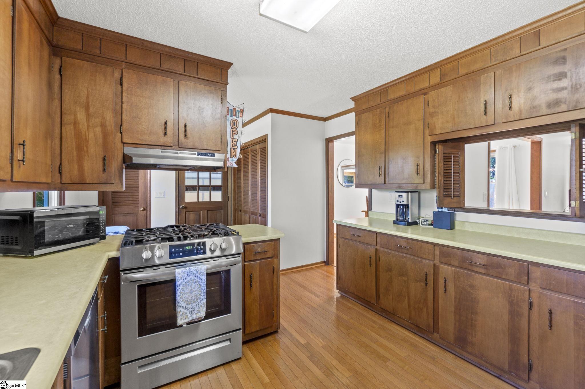 170 Morris Road Pickens, SC 29671 - Photo 3 of 33 Gallery Image 3