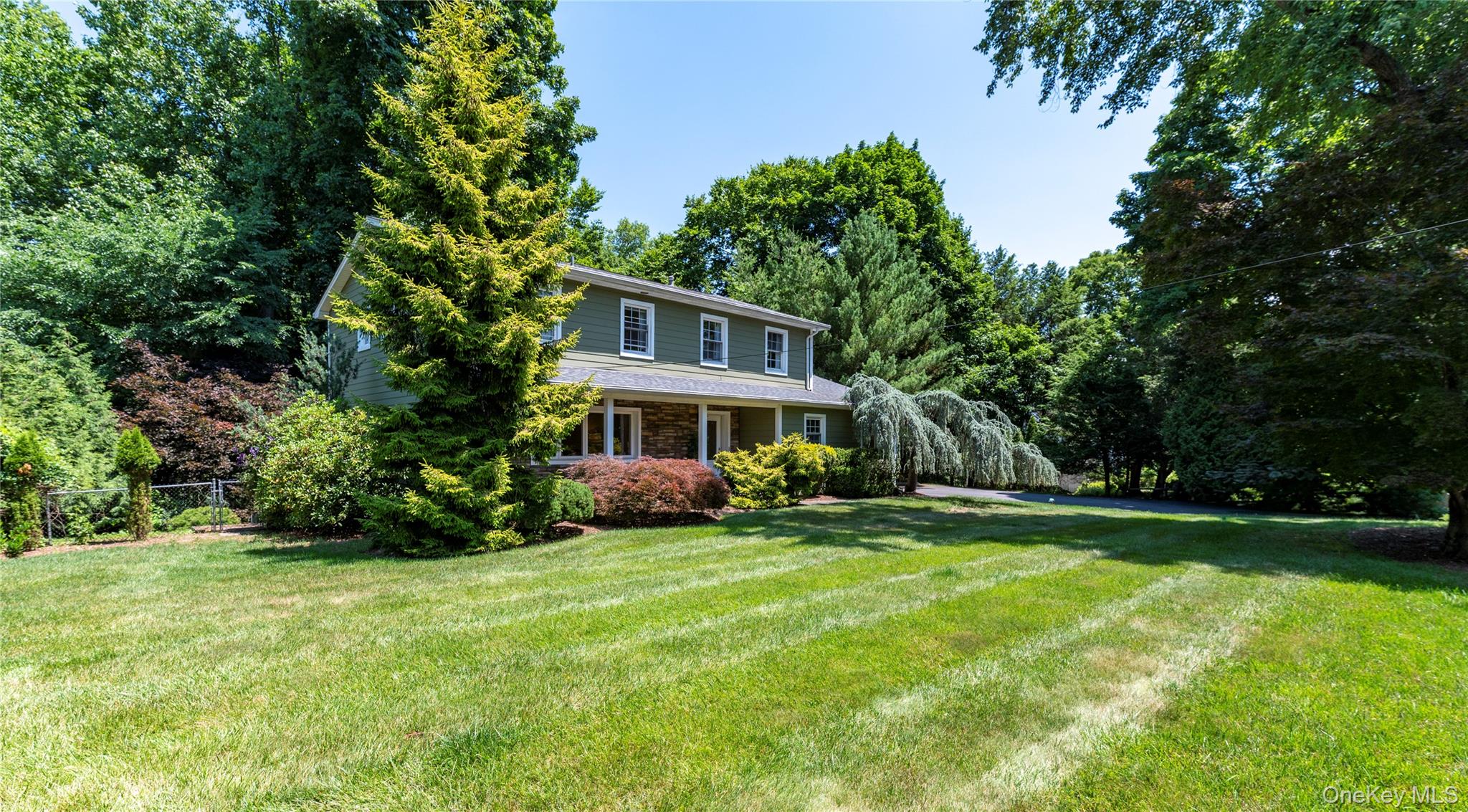 12 Sickletown Road Pearl River, NY 10965 - Photo 3 of 50