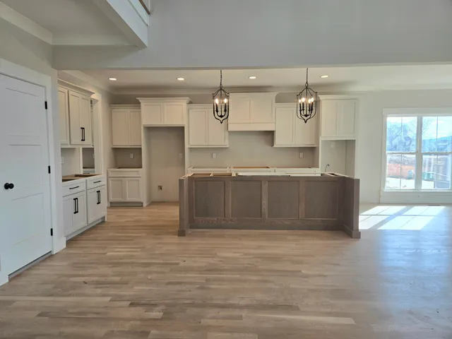 $750,000 | 10594 Flicker Way, Unit 126, Apison, TN 37302