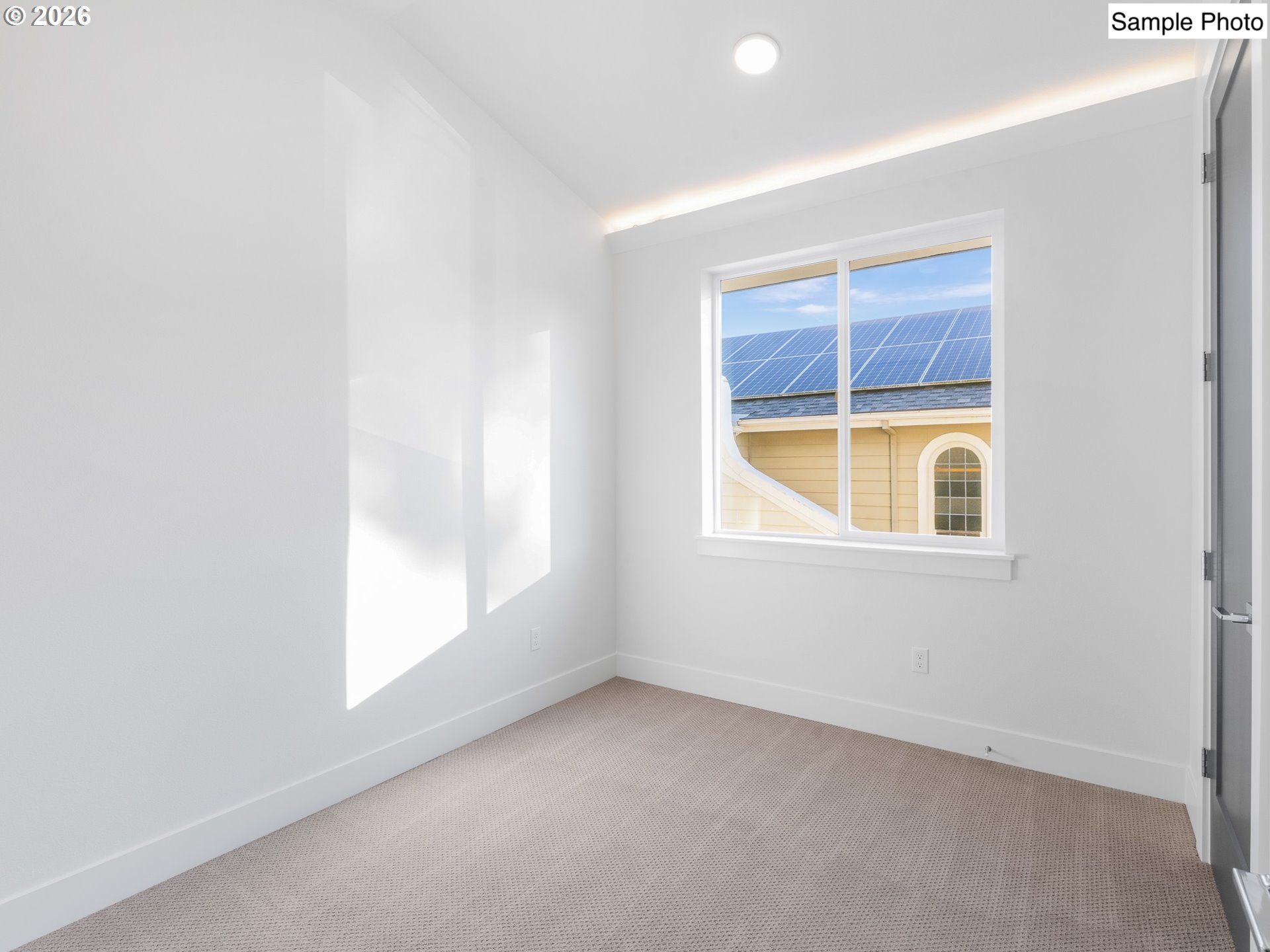 2890 Northeast 61st Avenue Portland, OR 97213 - Photo 32 of 35