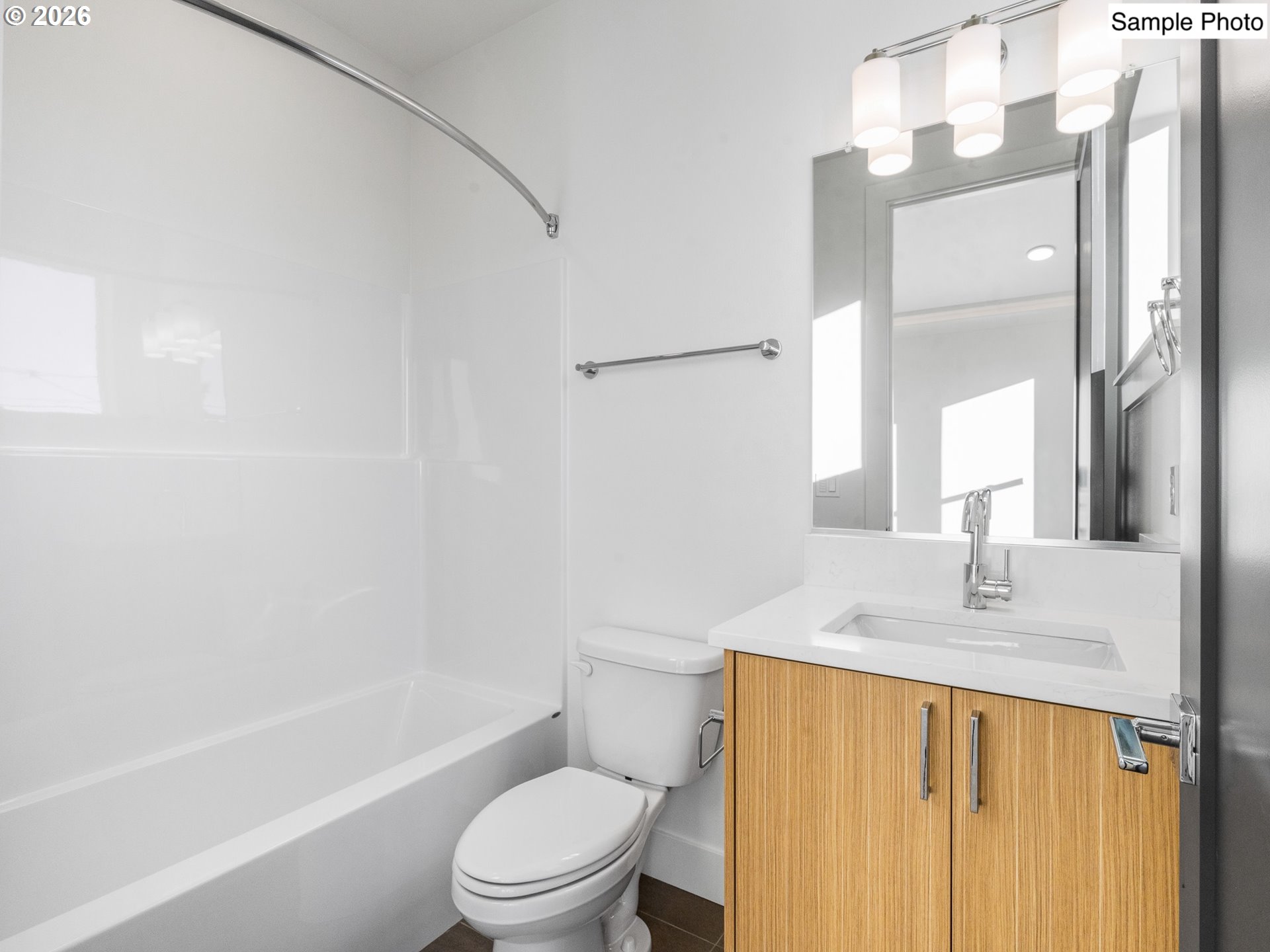 2890 Northeast 61st Avenue Portland, OR 97213 - Photo 33 of 35