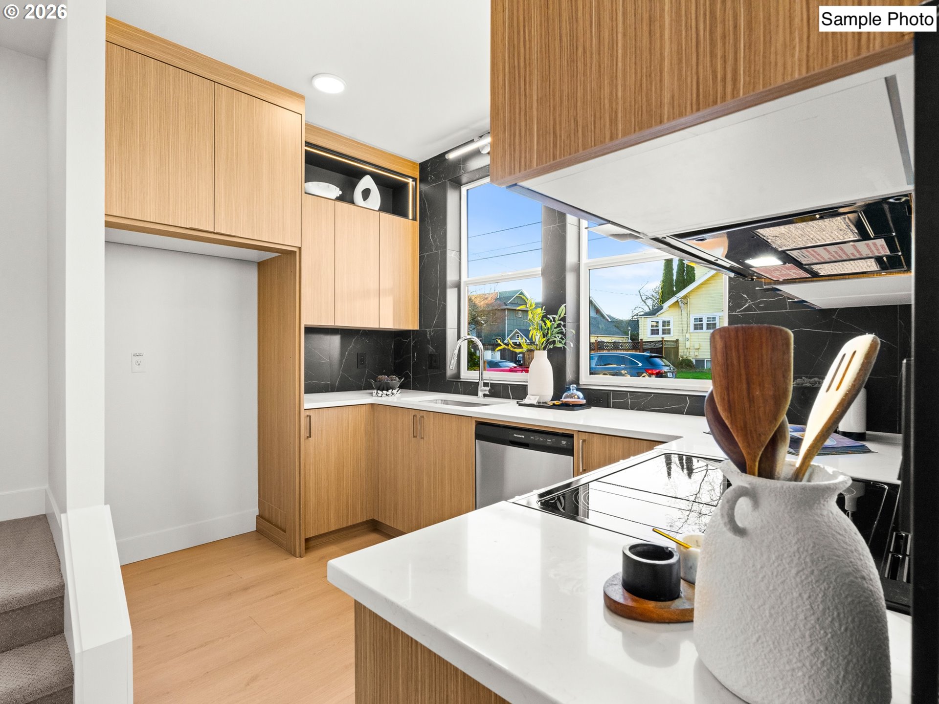 2890 Northeast 61st Avenue Portland, OR 97213 - Photo 9 of 35