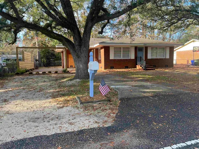 $1,900 | 1211 13th Avenue, Conway, SC 29526