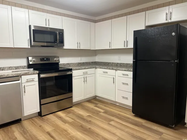 $1,900 | 1211 13th Avenue, Conway, SC 29526