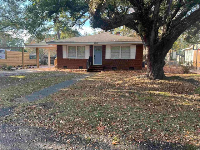 $1,900 | 1211 13th Avenue, Conway, SC 29526