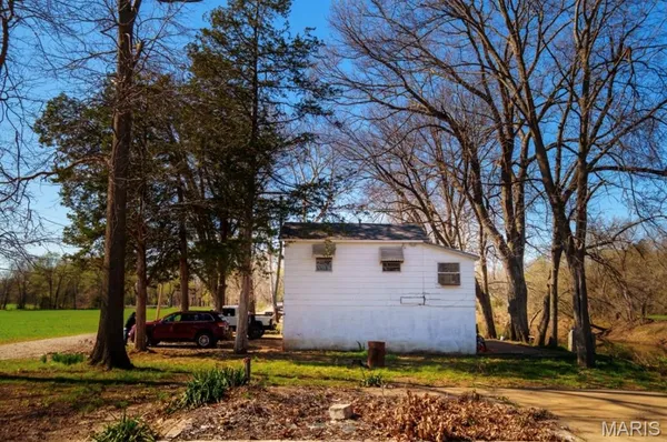 $60,000 | 7030 Stovesand Road, Cedar Hill, MO 63016