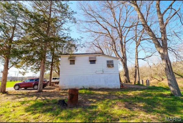 $60,000 | 7030 Stovesand Road, Cedar Hill, MO 63016