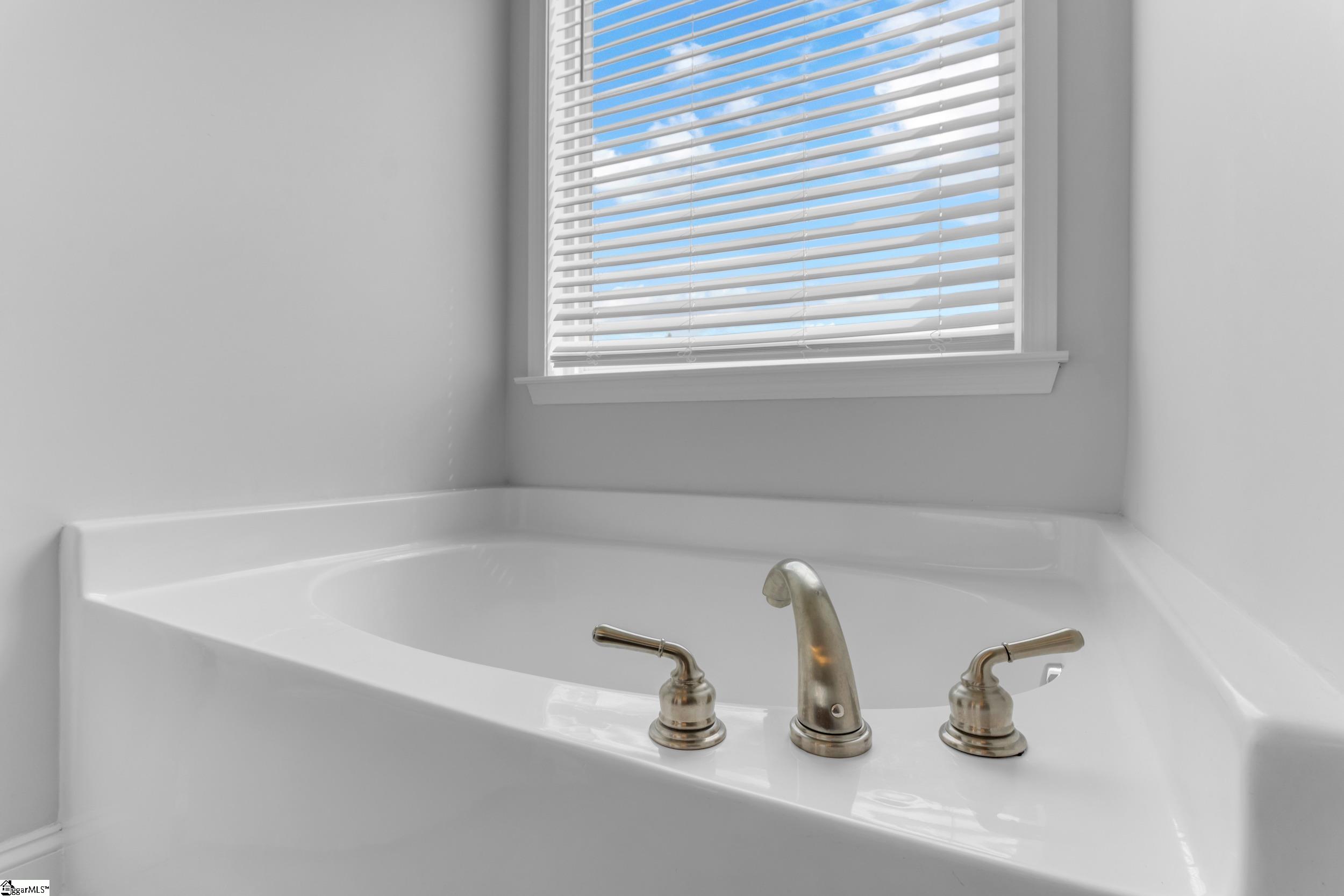 111 Royal Pine Wy. Greer, SC 29650 - Photo 14 of 21