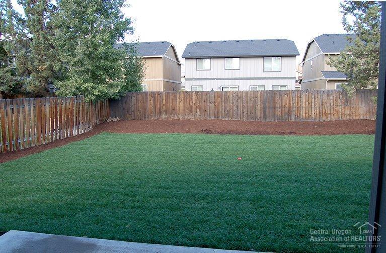20536 Rolen Avenue Bend, OR 97702 - Photo 5 of 17 Additional Photo