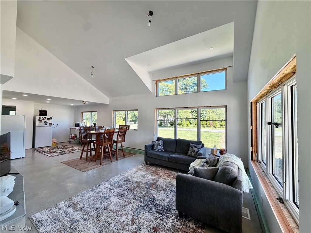 1180 North County Line Road Geneva, OH 44041 - Photo 13 of 22 Gallery Image 13