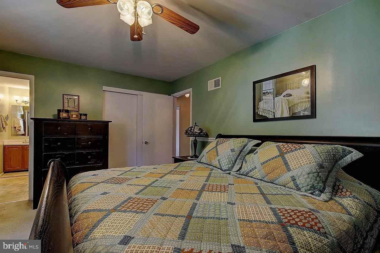 41 Cardinal Drive Hanover, PA 17331 - Photo 20 of 25 Gallery Image 20