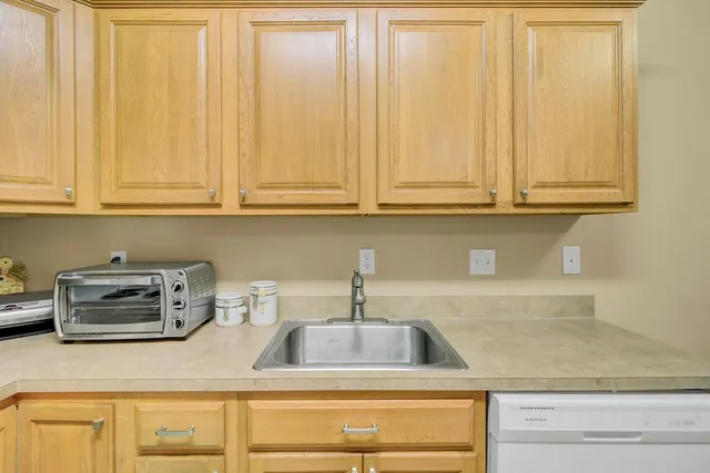 $2,050 | 257 Grand Oaks Drive, Ladson, SC 29456