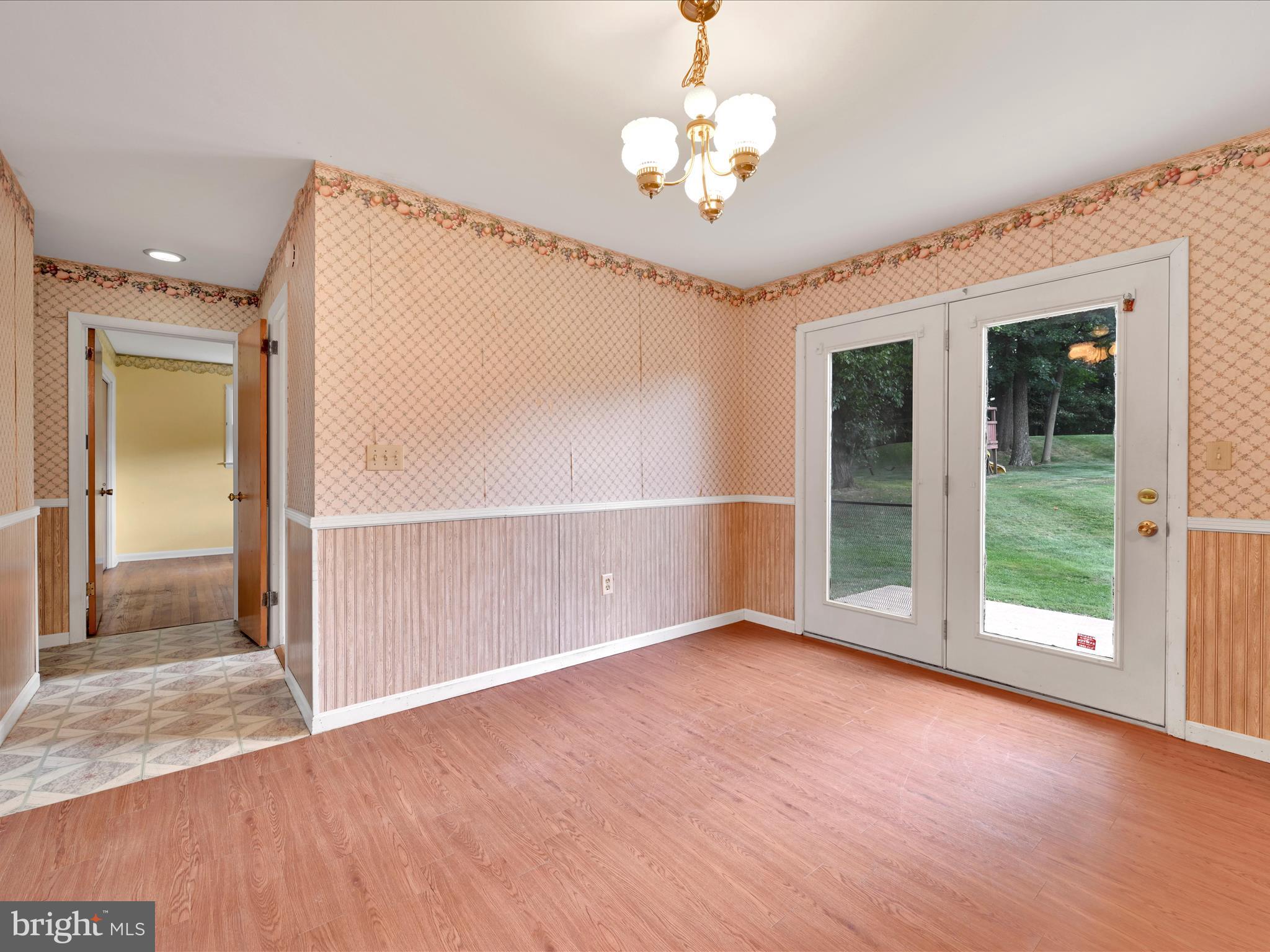 369 Golf Road Myerstown, PA 17067 - Photo 8 of 38 Dining Room