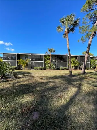 $149,900 | 918 La Costa Circle, Unit 3, Sarasota, FL 34237