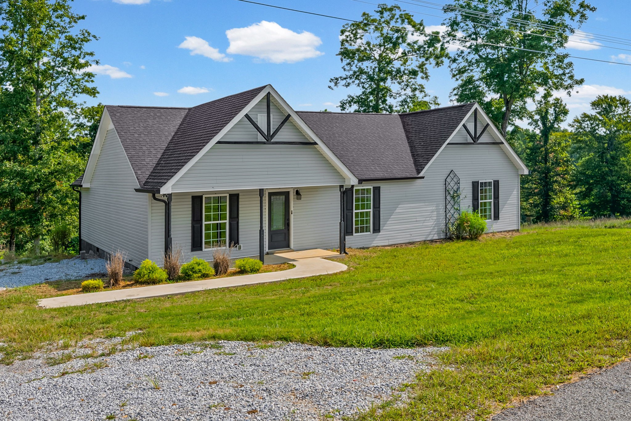 153 High Point Road Erin, TN 37061 - Photo 3 of 40 Gallery Image 3