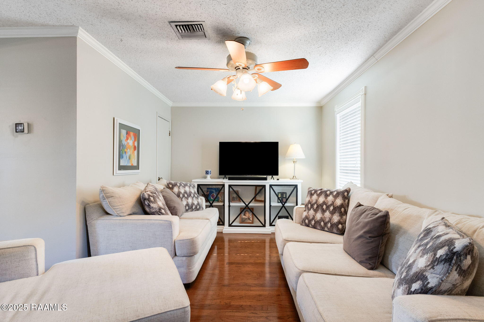 311 Rue Louis XIV, Unit C Lafayette, LA 70508 - Photo 3 of 16 3-web-or-mls-311 Rue Louis XIV C-2