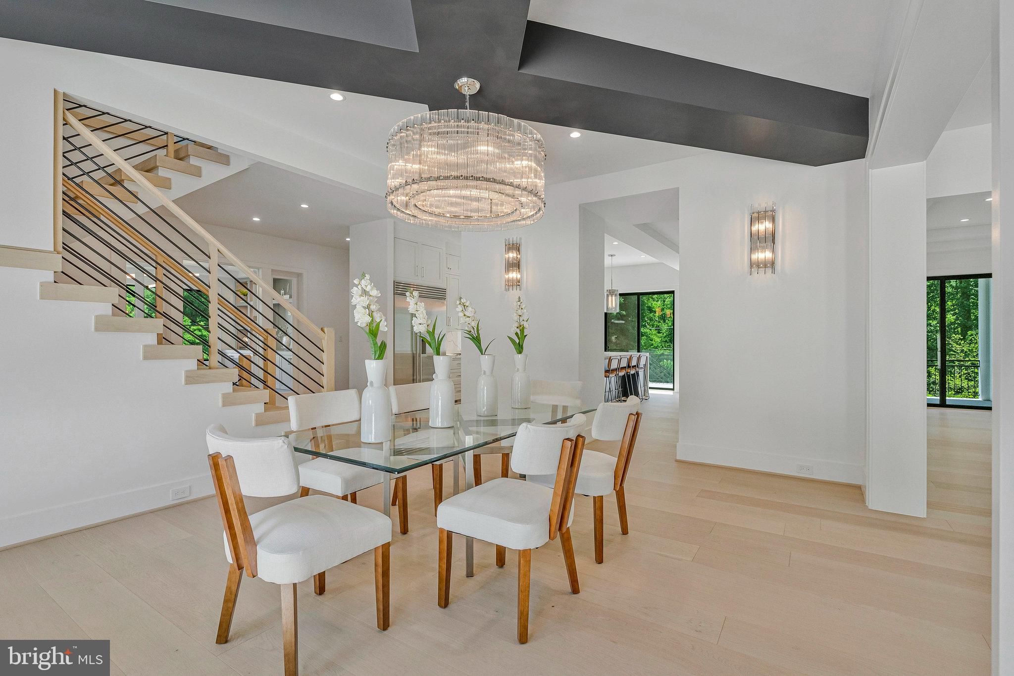 1434 Waggaman Circle McLean, VA 22101 - Photo 14 of 113 Formal dining area