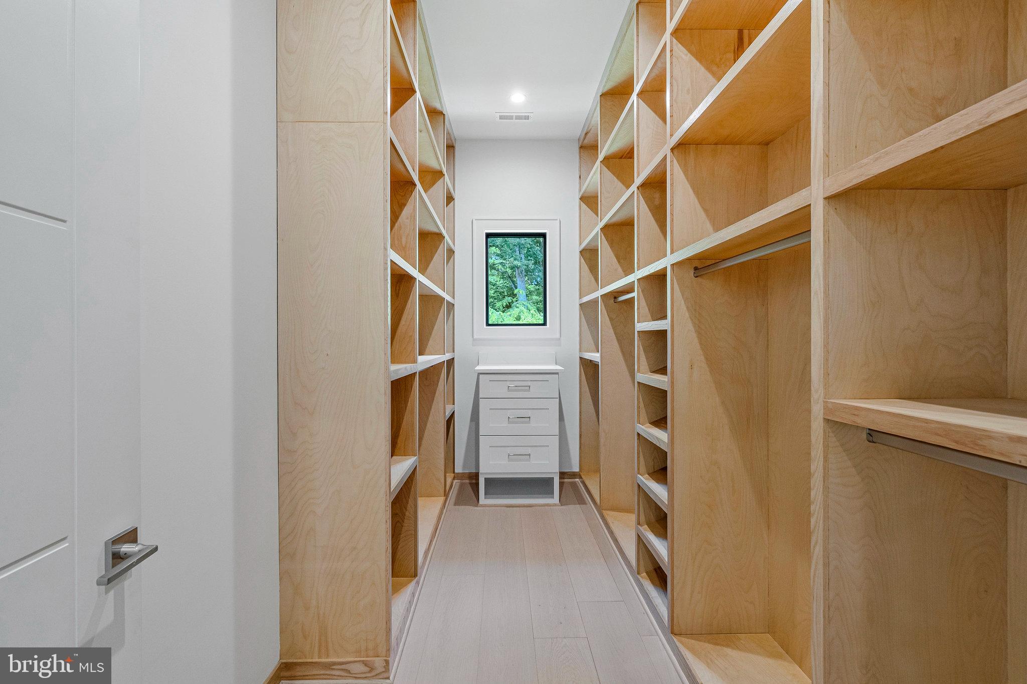 1434 Waggaman Circle McLean, VA 22101 - Photo 53 of 113 large walk-in closet