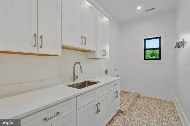 $4,494,000 | 1434 Waggaman Circle, McLean, VA 22101