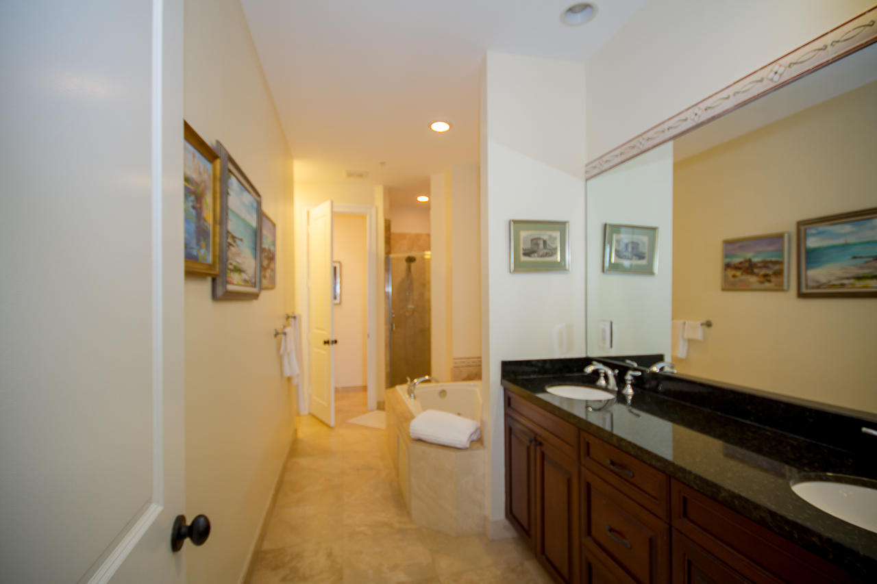 62 Via Floresta Drive Boca Raton, FL 33487 - Photo 9 of 15 IMG_0066