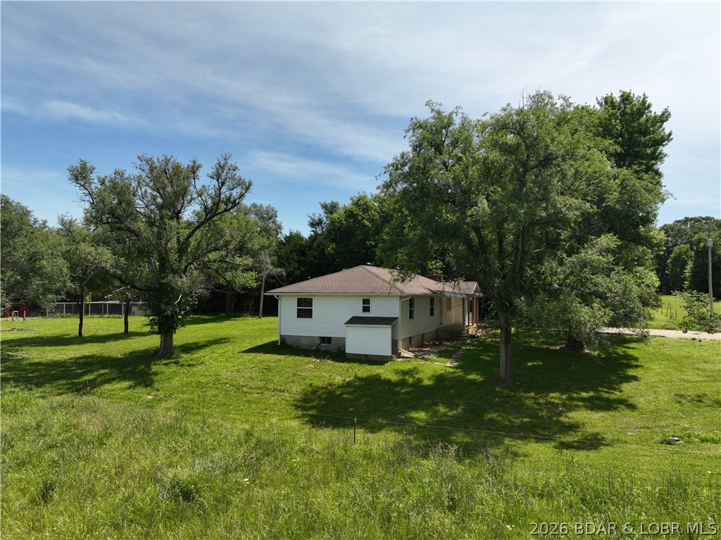 273 Dry Hollow Road Camdenton, MO 65020 - Photo 3 of 28
