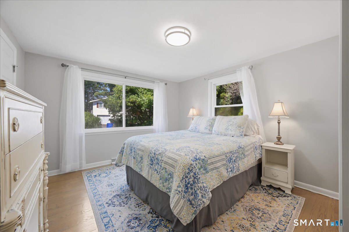 14 Seagull Road Old Saybrook, CT 06475 - Photo 29 of 39