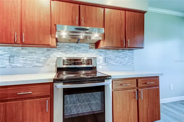 $454,900 | 5005 Pennsbury Drive, Tampa, FL 33624