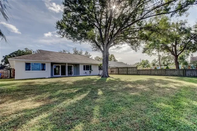 $454,900 | 5005 Pennsbury Drive, Tampa, FL 33624