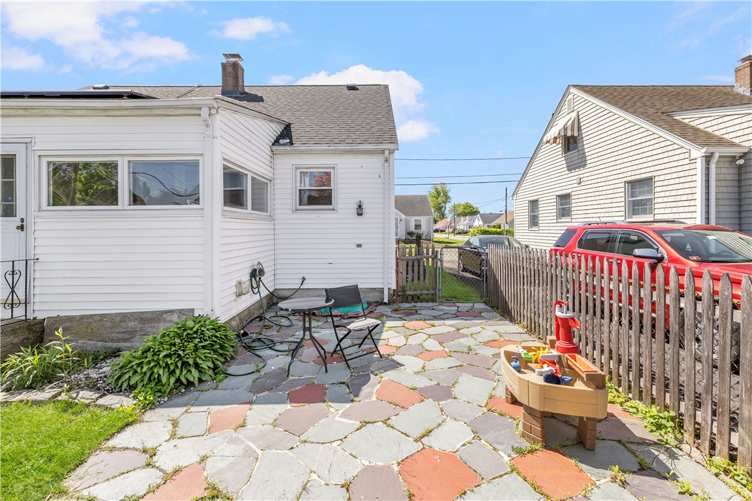 106 Martin Street Pawtucket, RI 02861 - Photo 33 of 33