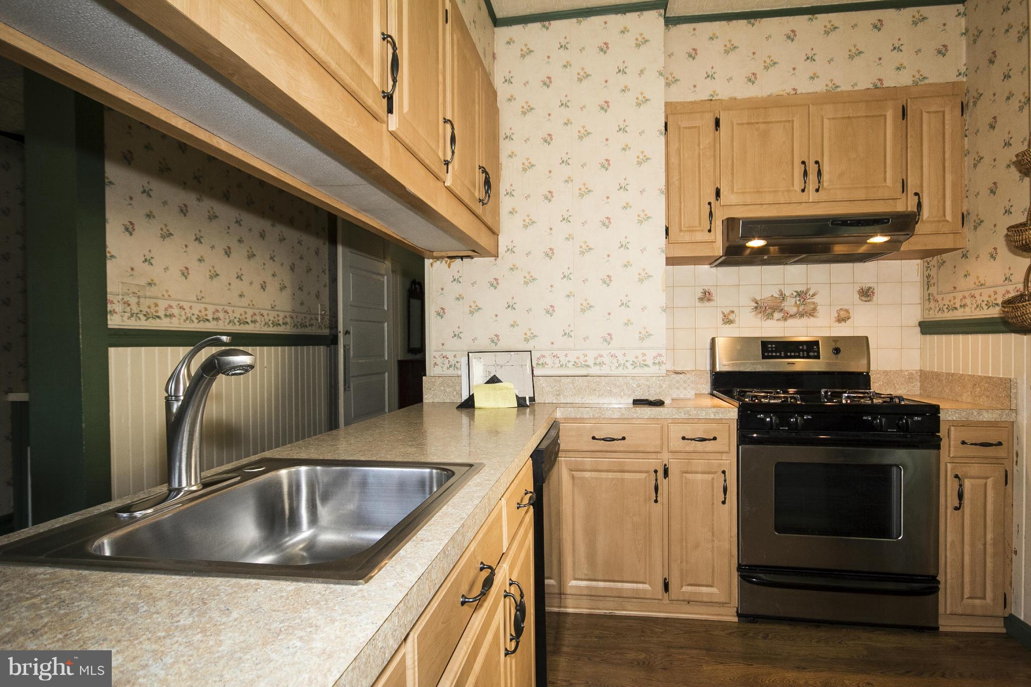 4825 Keswick Road Baltimore, MD 21210 - Photo 13 of 30 Kitchen