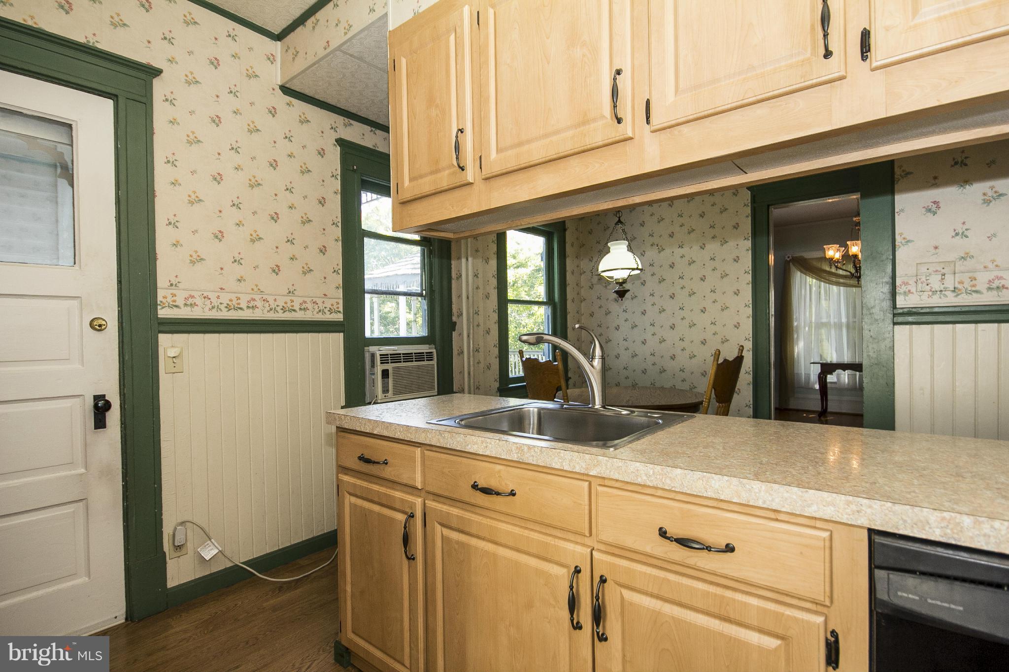 4825 Keswick Road Baltimore, MD 21210 - Photo 14 of 30 Kitchen