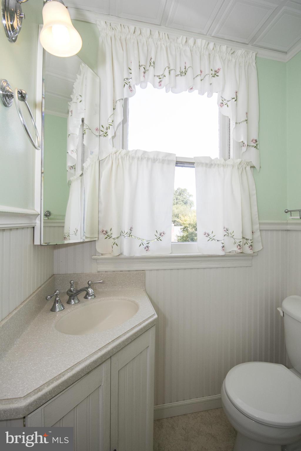 4825 Keswick Road Baltimore, MD 21210 - Photo 23 of 30 Bath