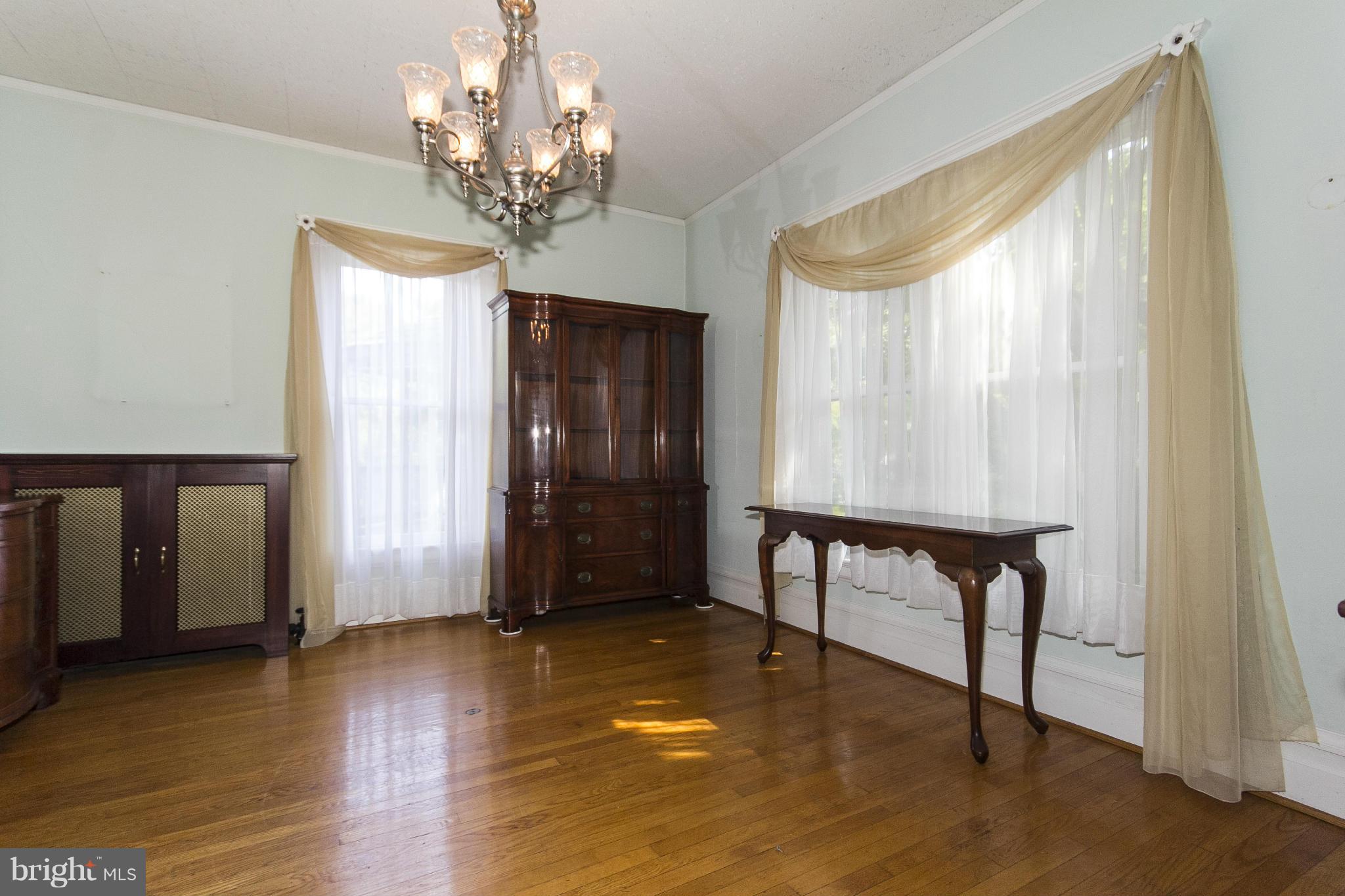 4825 Keswick Road Baltimore, MD 21210 - Photo 8 of 30 Dining Room