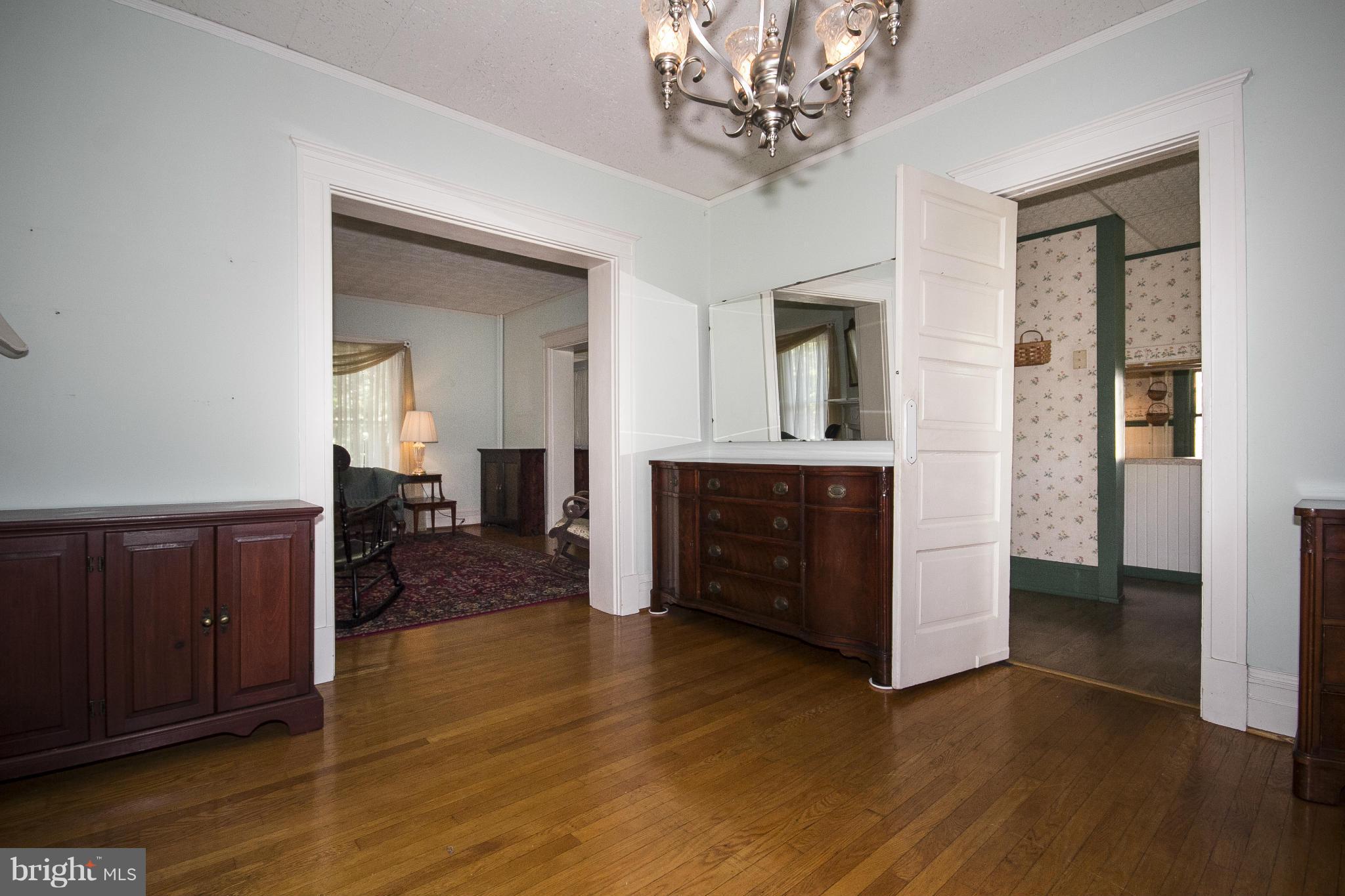 4825 Keswick Road Baltimore, MD 21210 - Photo 9 of 30 Dining Room