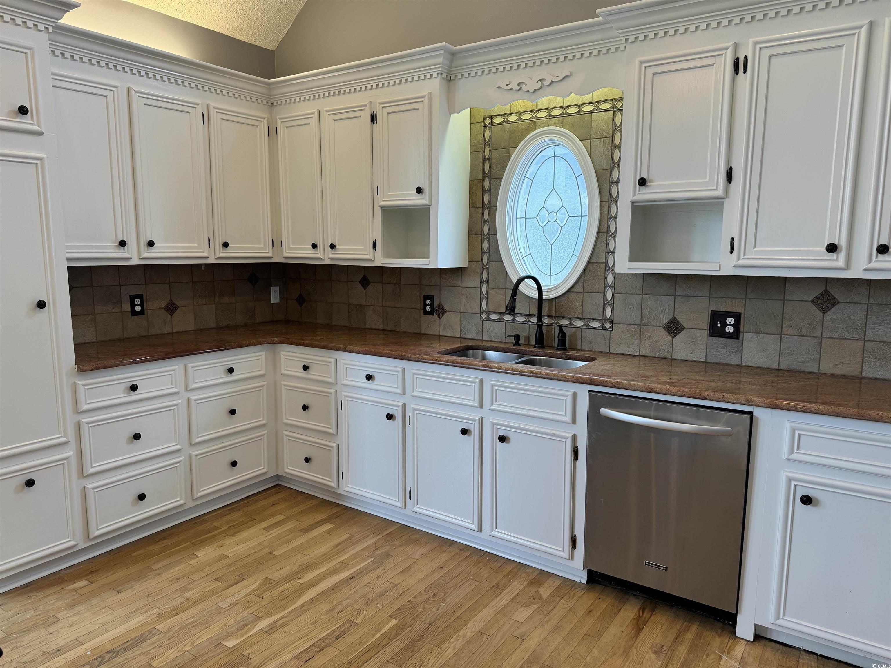 5336 Lake Russell Road Mullins, SC 29574 - Photo 2 of 36 Gallery Image 2