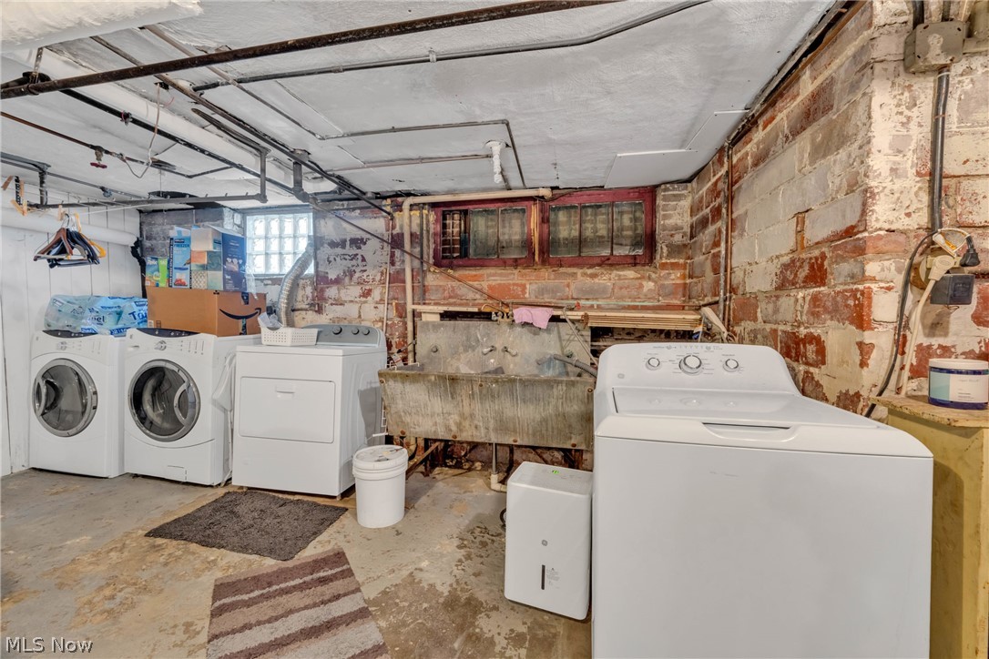 2874 Coleridge Road Cleveland Heights, OH 44118 - Photo 28 of 31