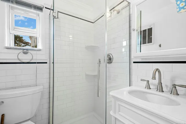 $5,800 | 2630 Boston Post Road, Darien, CT 06820