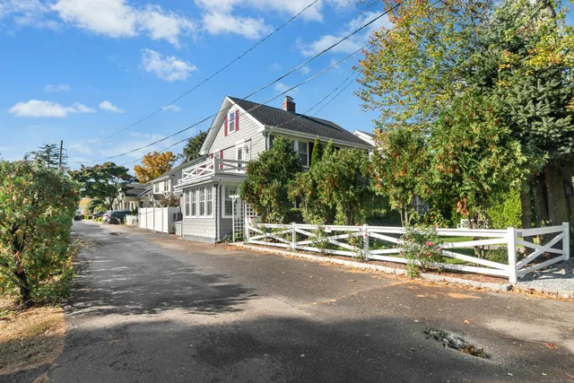 $5,800 | 2630 Boston Post Road, Darien, CT 06820